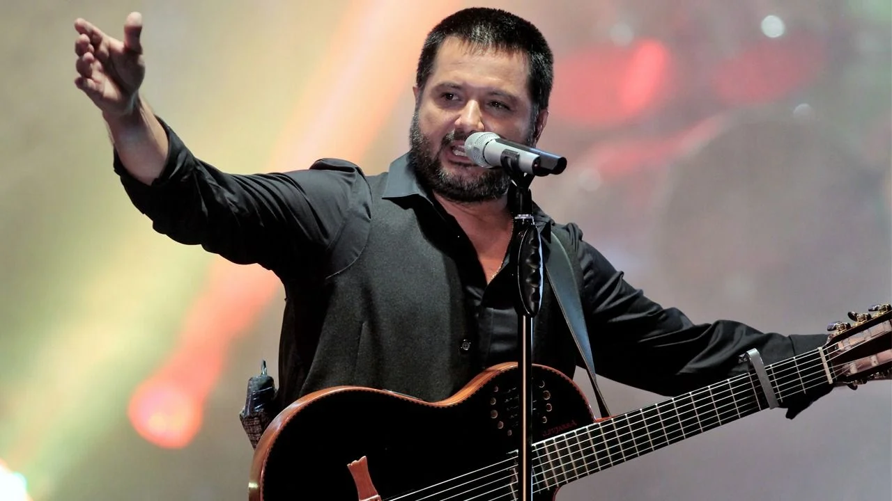 Fotografía del cantante Jorge Rojas 