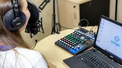 Programas de streaming en los colegios: cómo funciona esta particular propuesta Programas de streaming en los colegios: cómo funciona esta particular propuesta