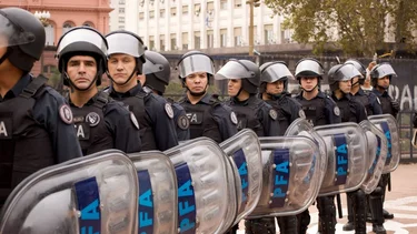 Bullrich rompió el techo de paritarias y dió un aumento del 9% a Fuerzas de Seguridad