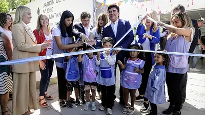 Kicillof contra el ajuste de Milei: "No le importa la educación" Kicillof contra el ajuste de Milei: "No le importa la educación"