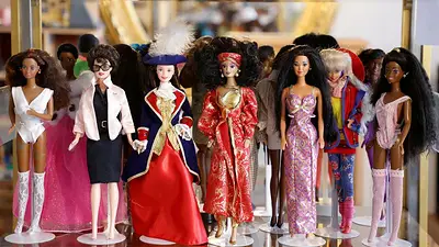 Barbie celebra 65 años en un mundo diverso de muñecas Barbie celebra 65 años en un mundo diverso de muñecas