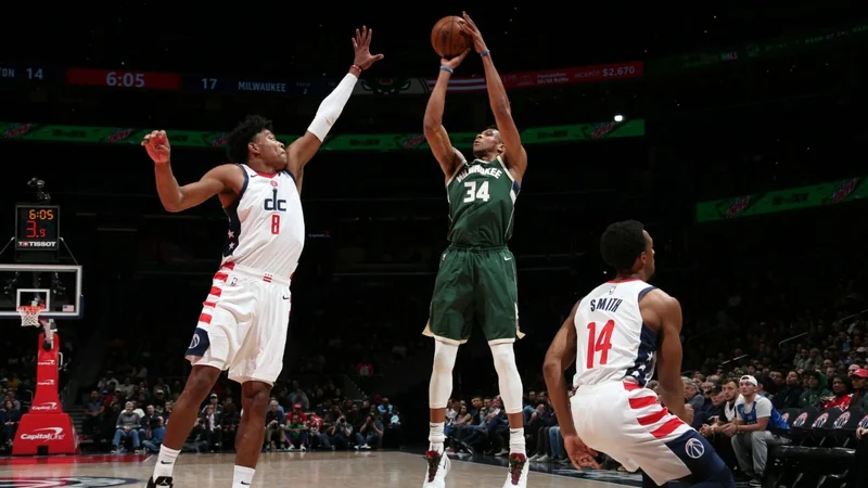 ¿Cuál es el récord de triples en un partido de NBA?.