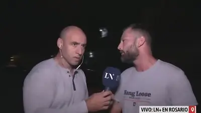 Le paró un auto en pleno móvil: el tenso momento que vivió el Pelado Trebucq en Rosario. Le paró un auto en pleno móvil: el tenso momento que vivió el Pelado Trebucq en Rosario.