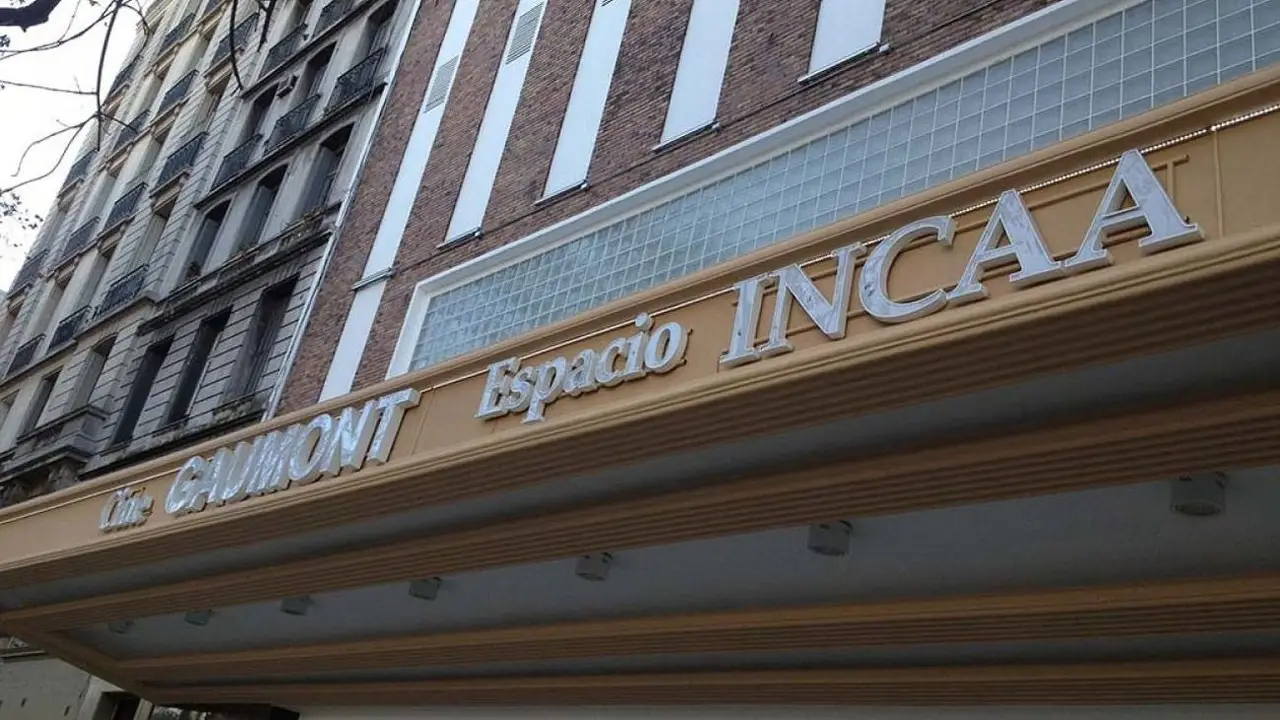 El Gobierno oficializó centenares de despidos en el INCAA y el desfinanciamiento del cine argentino