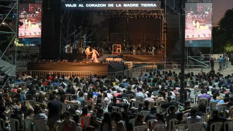 El escenario de Festival Provincial de Folklore de Marcos Juárez