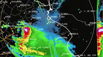 Alerta por el avance de la tormenta súpercelda: granizo y destrozos en el AMBA Alerta por el avance de la tormenta súpercelda: granizo y destrozos en el AMBA