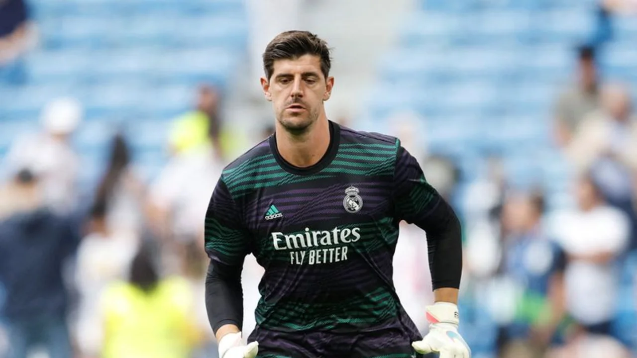 Thibaut Courtois es operado con éxito de una rotura de menisco