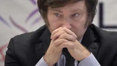Denunciaron a Milei por el veto de la reforma jubilatoria y el recorte de medicamentos en el PAMI Denunciaron a Milei por el veto de la reforma jubilatoria y el recorte de medicamentos en el PAMI
