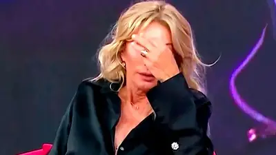 Qué le pasó a Yanina Latorre y por qué no va a poder "trabajar el lunes". Qué accidente tuvo Yanina Latorre mientras jugaba al pádel el fin de semana. Qué le pasó a Yanina Latorre y por qué no va a poder "trabajar el lunes". Qué accidente tuvo Yanina Latorre mientras jugaba al pádel el fin de semana.