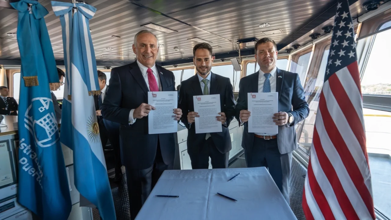 El gobierno de Milei pidió prórroga a PBA por el acuerdo con Estados Unidos por la Hidrovía