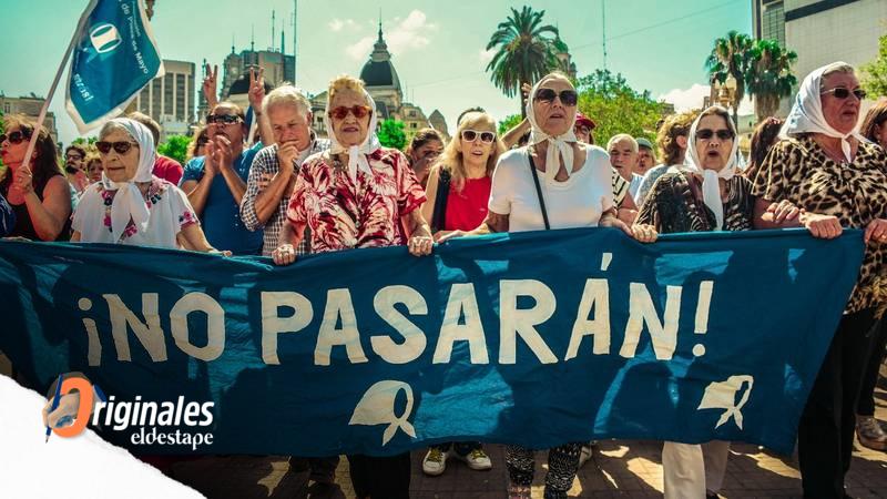 Abuelas y Madres de Plaza de Mayo
