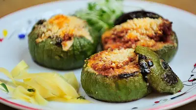 Cómo hacer zapallitos rellenos de manera fácil y rápida: la receta más efectiva Cómo hacer zapallitos rellenos de manera fácil y rápida: la receta más efectiva