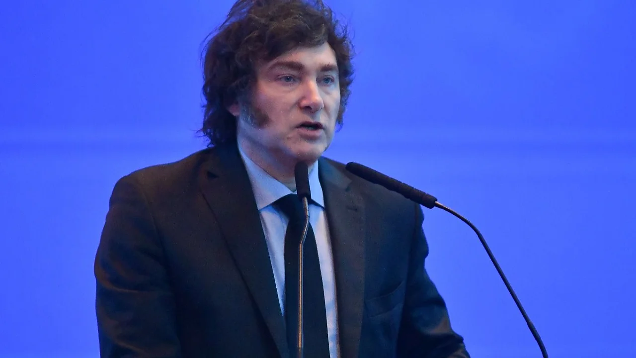 En marzo, Milei volvió a empobrecer a las provincias y se desplomaron los impuestos al consumo