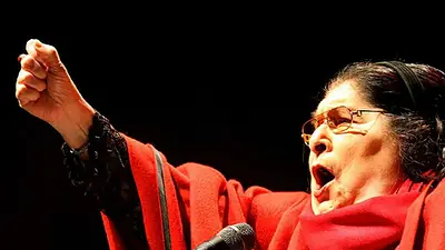 Mercedes Sosa cantante de folklore argentina Mercedes Sosa cantante de folklore argentina