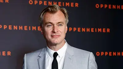 El director de "Oppenheimer", Christopher Nolan, recibirá el título de caballero El director de "Oppenheimer", Christopher Nolan, recibirá el título de caballero