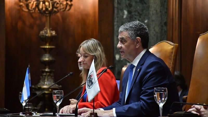 En la apertura de sesiones porteña, Jorge Macri le pegó a Milei: "Sin eliminar el Estado"