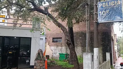 Fuga e intento de motín en Rosario: siguen buscando a un preso que escapó Fuga e intento de motín en Rosario: siguen buscando a un preso que escapó
