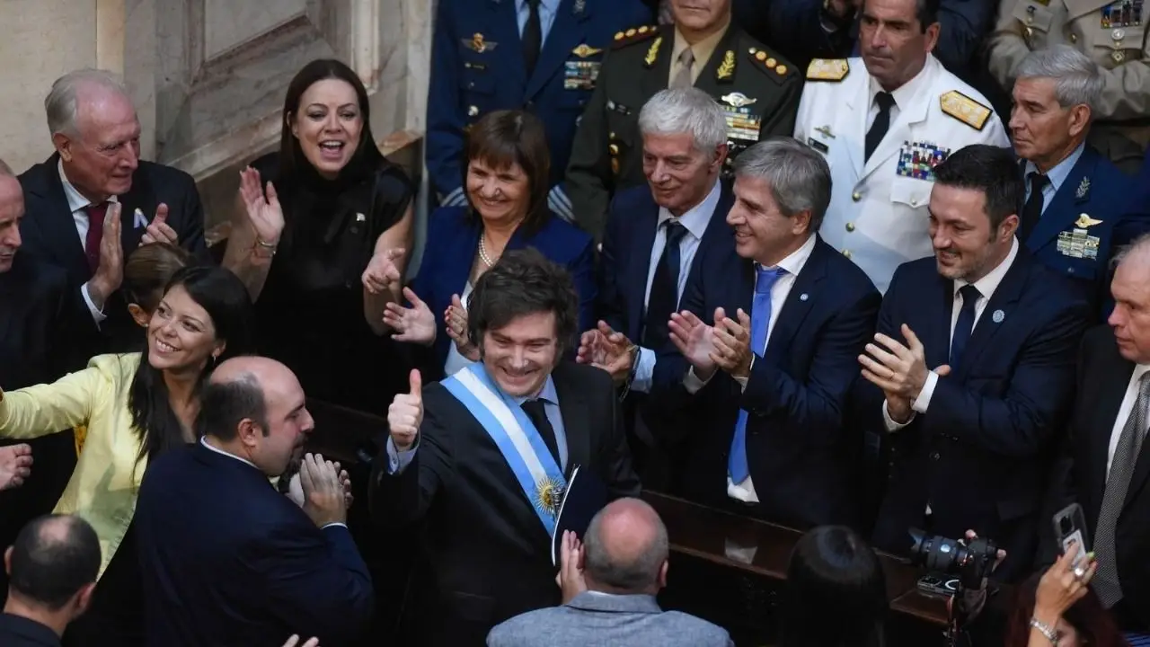 Bolsones de autoritarismo