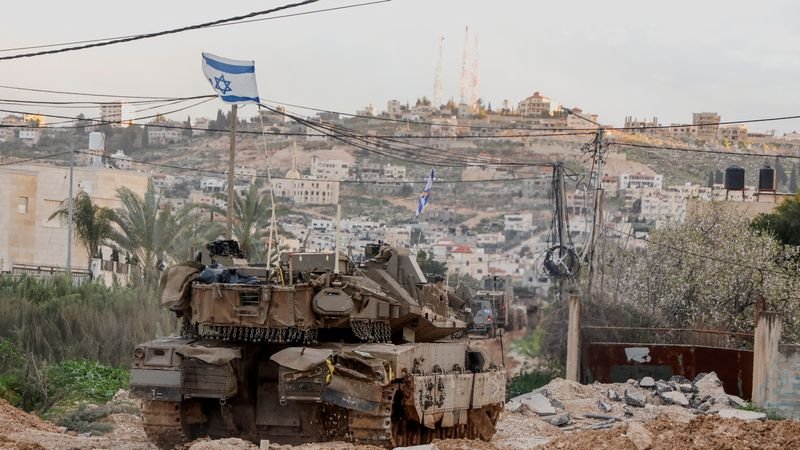 Israel desaloja otro campo de refugiados mientras aumenta la presión sobre Cisjordania
