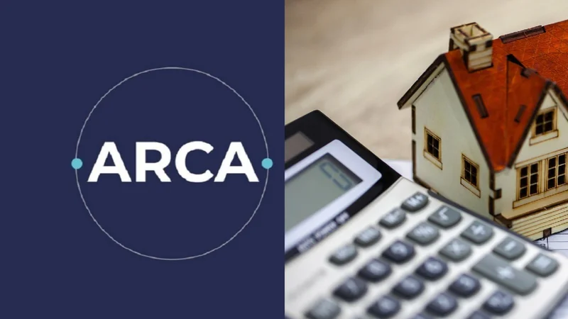 Logo de ARCA, una calculadora y una casa