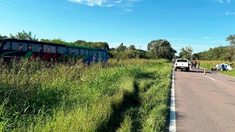 Choque fatal en una ruta de Córdoba que sufre la falta de mantenimiento: dos muertos y heridos en estado crítico