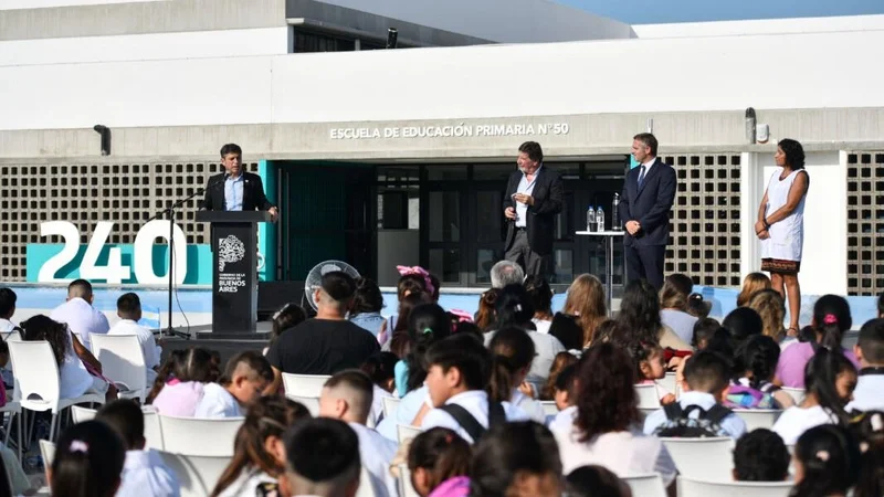 Inicio de ciclo lectivo y más obras en la provincia: Kicillof inauguró un novedoso polo educativo