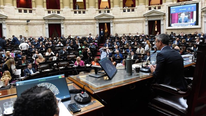 Diputados: la oposición busca llevar el escándalo $LIBRA al recinto