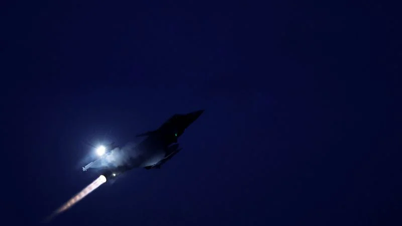 El Gobierno sueco propone aportar aviones de combate a la OTAN en Polonia
