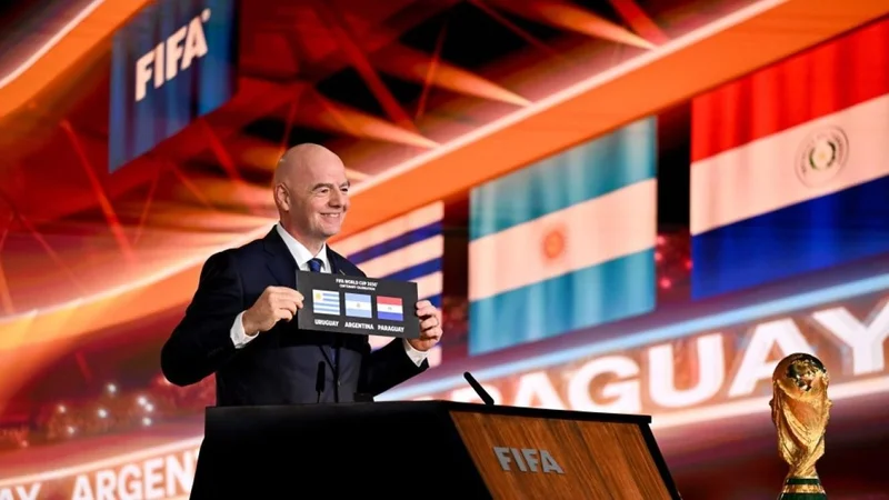 FIFA, Mundial 2030, Gianni Infantino, Claudio Chiqui Tapia