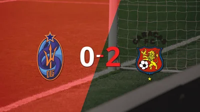 Caracas venció 2-0 a Dep. La Guaira y clasificó a Fase de Grupos Caracas venció 2-0 a Dep. La Guaira y clasificó a Fase de Grupos