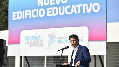 Kicillof se diferenció de Milei por el accionar en Bahía Blanca: “Hay una diferencia del tipo de sociedad que queremos construir” Kicillof se diferenció de Milei por el accionar en Bahía Blanca: “Hay una diferencia del tipo de sociedad que queremos construir”