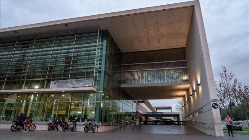 Murió un hombre en situación de calle: lo habían golpeado y prendido fuego