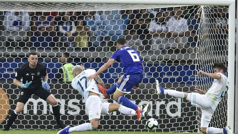 Richard Sánchez, Racing, mercado de pases, Gustavo Costas
