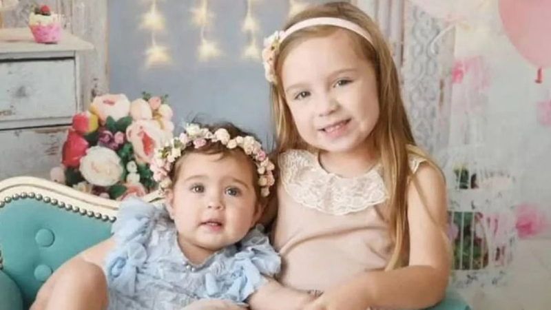 Delfina y Pilar Hecker