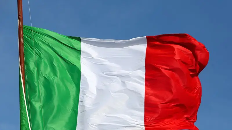 Italia propone emplear garantías de la UE para reforzar la defensa sin aumentar la deuda