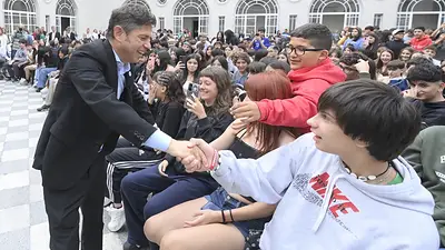 Obras en las escuelas: Kicillof inauguró la puesta en valor del Normal N°1 en La Plata Obras en las escuelas: Kicillof inauguró la puesta en valor del Normal N°1 en La Plata