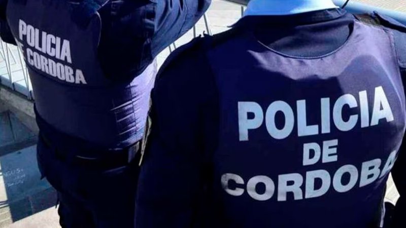 Dos policías de Córdoba fueron detenidos por una denuncia de abuso sexual: el comunicado de las fuerzas de seguridad