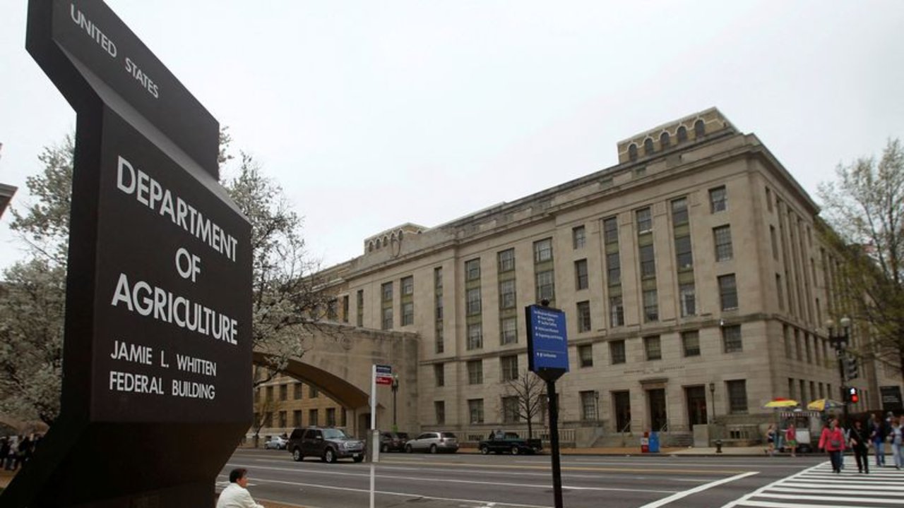 EEUU suspende financiación a la Universidad de Maine tras la polémica con Trump por deportistas trans