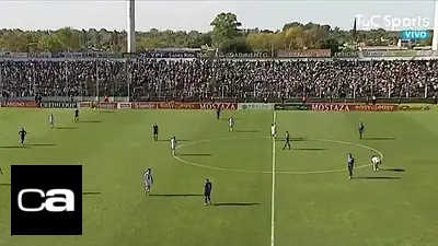 Escándalo de TyC Sports en vivo, a micrófono abierto: "Baño químico" Escándalo de TyC Sports en vivo, a micrófono abierto: "Baño químico"