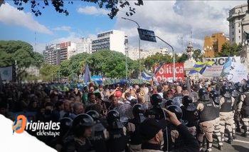 Se activó el protocolo antipiquetes: la Policía provoca a la marcha de jubilados | Jubilados