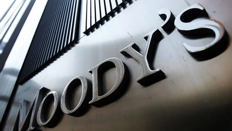 Moody’s anticipó el fin del “riesgo kuka” y le dio blindaje al ajuste para 2027 | Ajuste