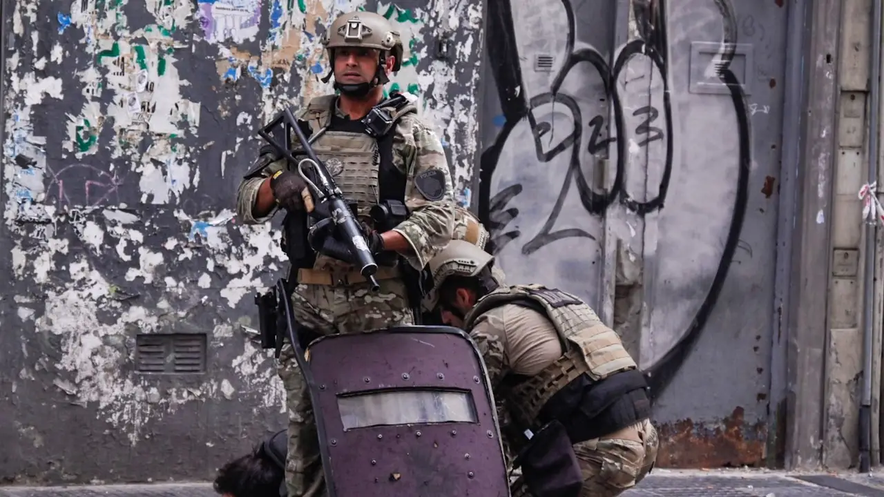 La arenga de los policías en la previa a la marcha por los jubilados: "Vamos leones"