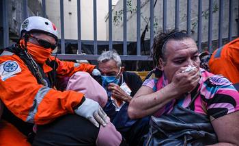 Otro miércoles violento en el Congreso: la Policía lanzó gases y empujó a jubilados  | Represión 