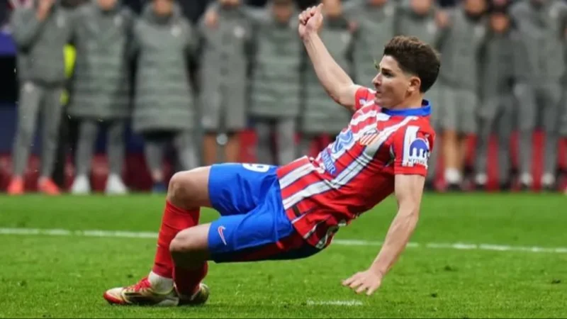 El comunicado de la UEFA por el penal de Julián Álvarez en Atlético de Madrid