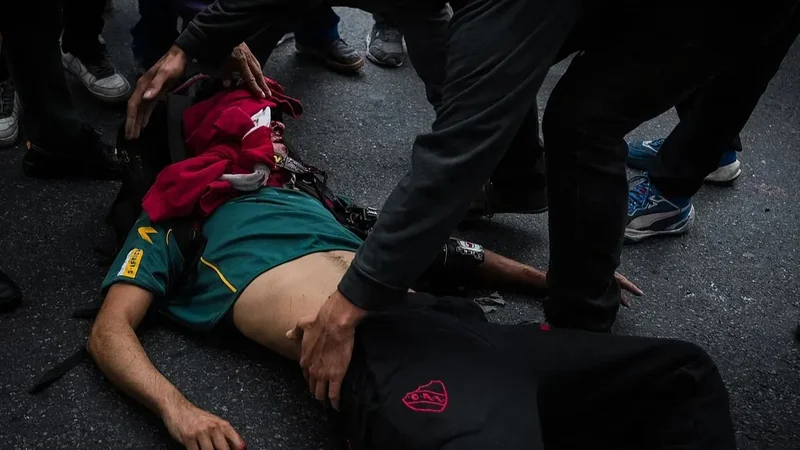 Represión a jubilados: reporteros graficos y prensa exigen la renuncia de Bullrich