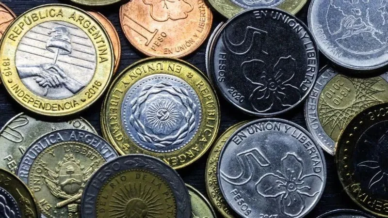 Cuál es la moneda argentina por la que los coleccionistas pagarían hasta un millón. Cuál es el error que tiene la moneda de un peso que cuesta un millón.