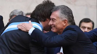 Macri apoyó a Milei por la represión a jubilados y se victimizó: "Muy similar a 2017" Macri apoyó a Milei por la represión a jubilados y se victimizó: "Muy similar a 2017"