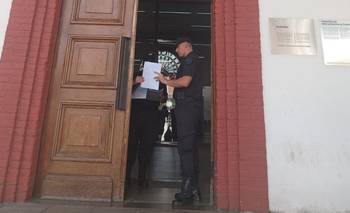 Más despidos en la Secretaría de DDHH: les prohibieron el ingreso con policías | Javier milei 