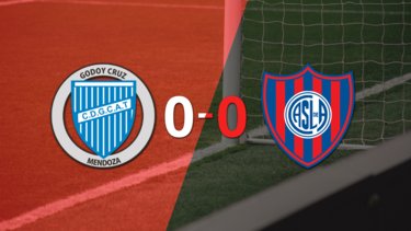 Godoy Cruz no pudo con San Lorenzo y empataron sin goles