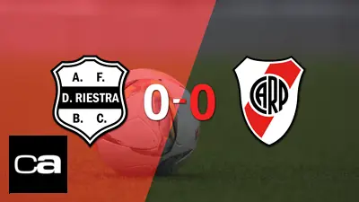 Cero a cero terminó el partido entre Dep. Riestra y River Plate Cero a cero terminó el partido entre Dep. Riestra y River Plate